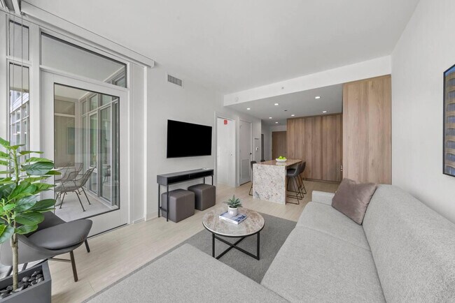 354 N Union Ave