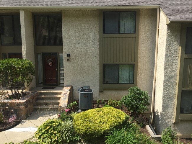 property at 443 Lynetree Dr
