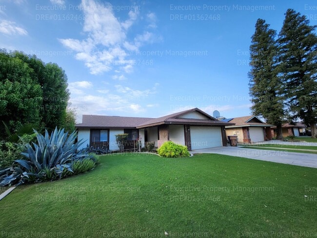 4013 Sugar Cane Ave in Bakersfield, CA - Foto de edificio - Building Photo