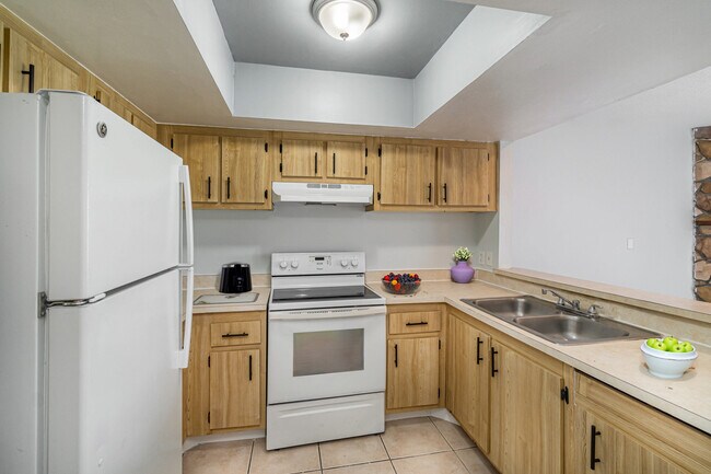 212 Majors Ln in Kissimmee, FL - Building Photo - Building Photo