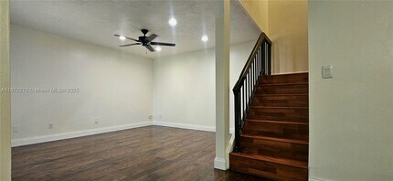 602 Commodore Dr in Plantation, FL - Building Photo - Building Photo