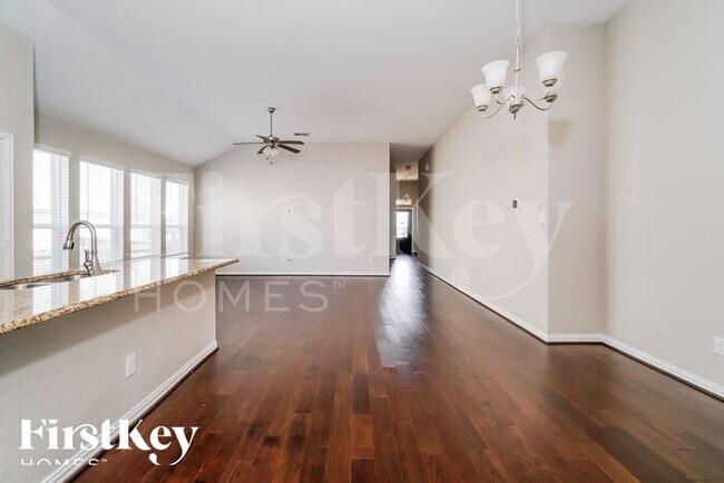 6657 Bowie Cv in Schertz, TX - Building Photo - Building Photo