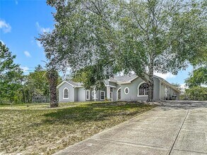 8303 NIGHTWALKER Rd in Weeki Wachee, FL - Building Photo - Building Photo