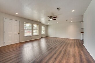 3005 Hatcher St in Fort Worth, TX - Building Photo - Building Photo