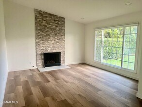 187 Walter Ave in Thousand Oaks, CA - Building Photo - Building Photo