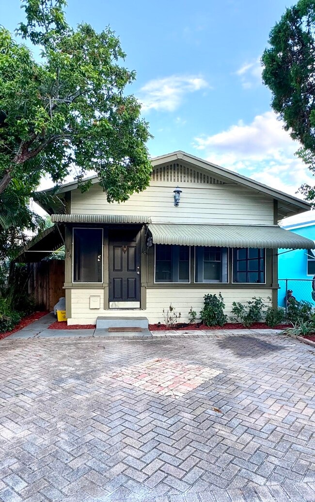 114 S J St in Lake Worth Beach, FL - Building Photo - Building Photo