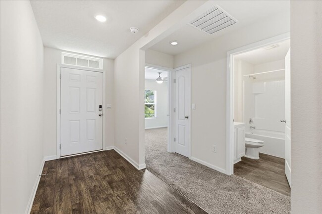 656 Grand Reserve Dr in Bunnell, FL - Building Photo - Building Photo