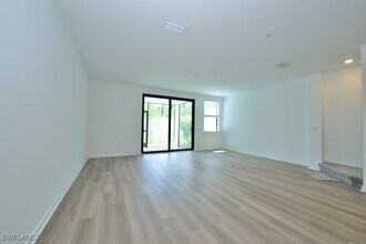 27839 Solis Grande Dr in Bonita Springs, FL - Building Photo - Building Photo