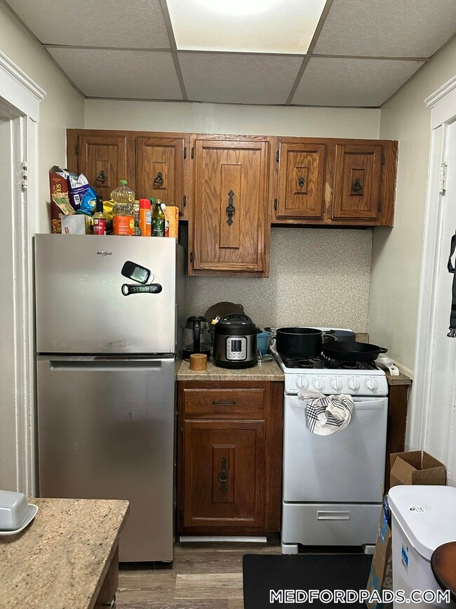 63 Fellsway W