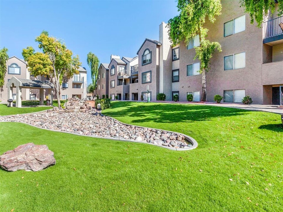 Terra Vida in Mesa, AZ - Foto de edificio