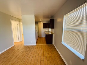 761 22nd Ave S in St. Petersburg, FL - Building Photo - Building Photo