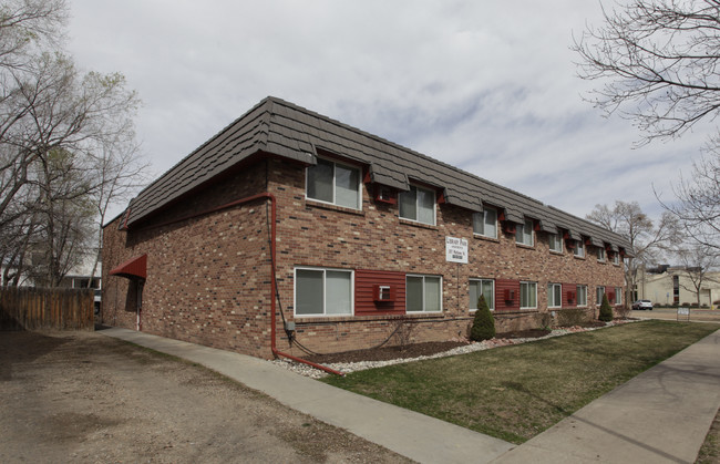 Library Park Apartments in Fort Collins, CO - Building Photo - Building Photo