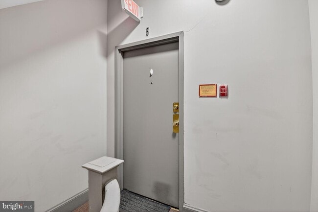 1648 Park Rd NW, Unit 5 in Washington, DC - Building Photo - Building Photo