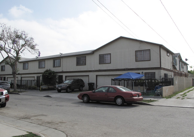 12226 Peach St in Lynwood, CA - Building Photo - Building Photo