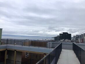 66 Bell St, Unit 25 in Seattle, WA - Building Photo - Building Photo