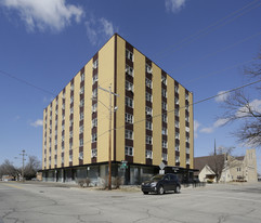 Village at Old Town in Topeka, KS - Building Photo
