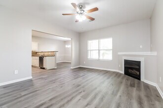 4014 Haworth Pkwy in Mcdonough, GA - Building Photo - Building Photo