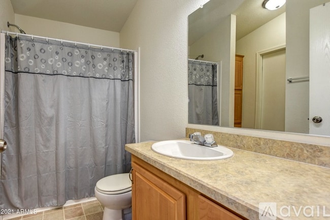 17101 E Meadow Ln in Mayer, AZ - Building Photo - Building Photo