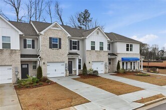 204 Flier Dr in Mcdonough, GA - Building Photo - Building Photo