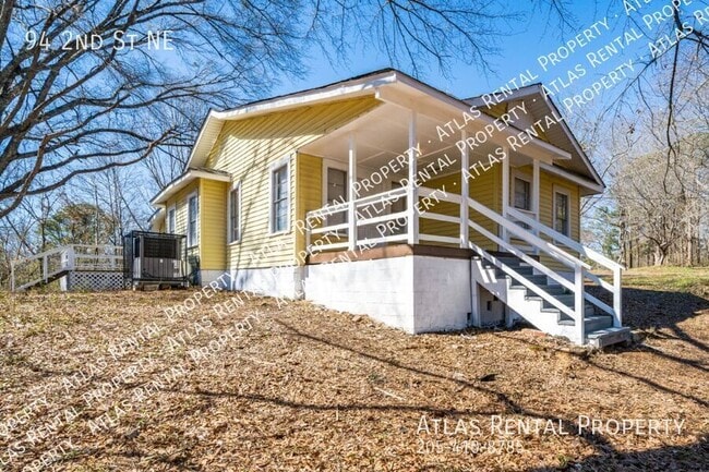 94 2nd St NE in Graysville, AL - Building Photo - Building Photo
