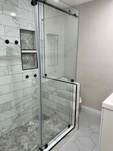 3311 Crestmeadow Dr in Pasadena, TX - Building Photo - Building Photo