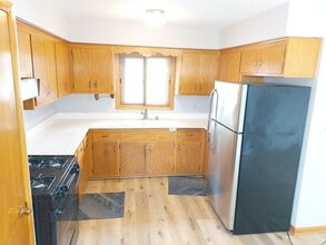 1329 Virginia St in Racine, WI - Building Photo - Building Photo