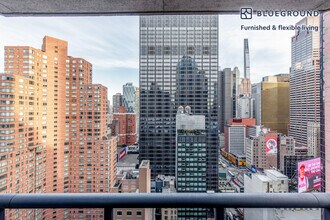 235 W 48th St in New York, NY - Building Photo - Building Photo