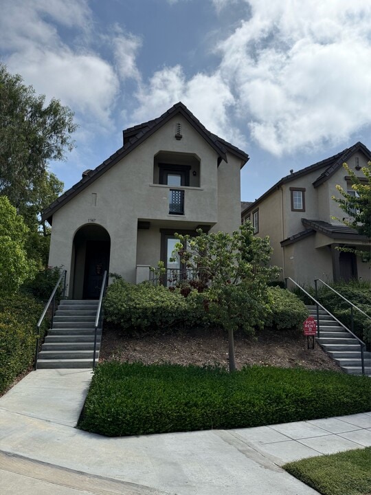 1341 McFadden Dr in Fullerton, CA - Building Photo