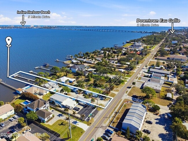 2179 Pineapple Ave, Unit 4 in Melbourne, FL - Foto de edificio - Building Photo