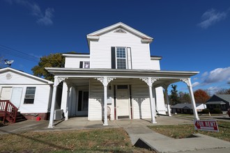 203 Mill St in Leitchfield, KY - Foto de edificio - Building Photo