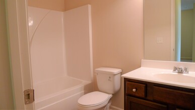 1840 Homeside Dr in Cumming, GA - Building Photo - Building Photo