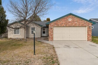 13402 W Persimmon St in Boise, ID - Building Photo - Building Photo
