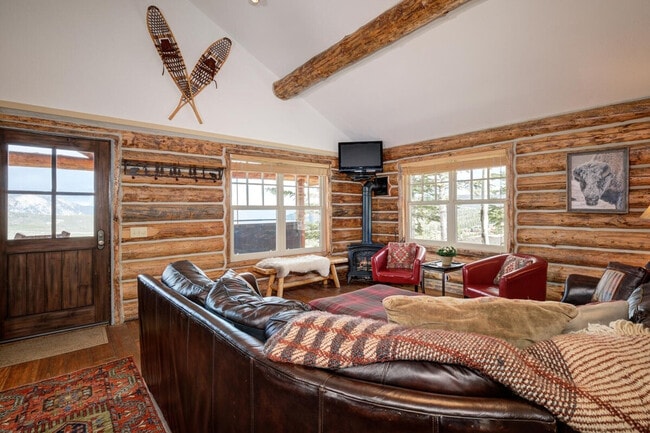 7 Cowboy Heaven Spur Rd in Big Sky, MT - Building Photo - Building Photo