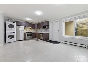 14032-14060 60 Ave in Surrey, BC - Building Photo - Building Photo