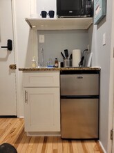 5023 Spruce St in Philadelphia, PA - Building Photo - Building Photo