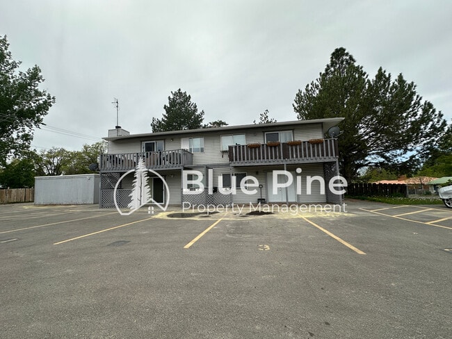 property at 205 W 19th St