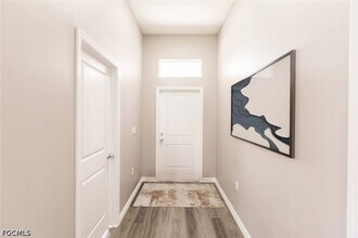 207 NW 6th Pl in Cape Coral, FL - Building Photo - Building Photo