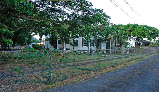 243 N Judd St in Honolulu, HI - Building Photo - Building Photo