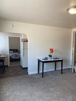 57 W Vine St in Tooele, UT - Building Photo