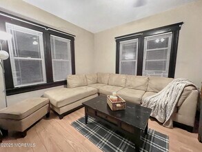 208 14th Ave in Belmar, NJ - Building Photo - Building Photo