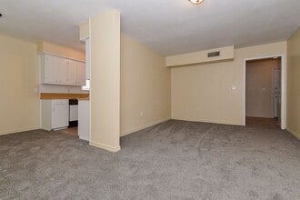 3406 Stanford St in Greenville, TX - Building Photo - Building Photo