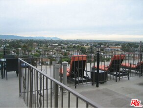 3111 4th St in Santa Monica, CA - Building Photo - Building Photo