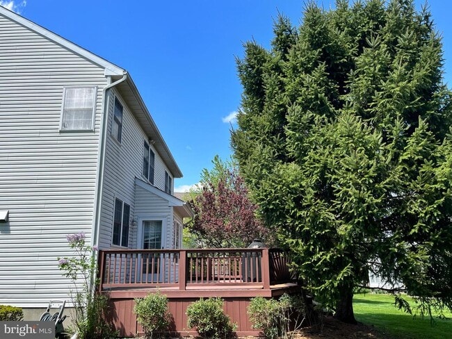 210 Kimberton Dr in Blue Bell, PA - Building Photo - Building Photo