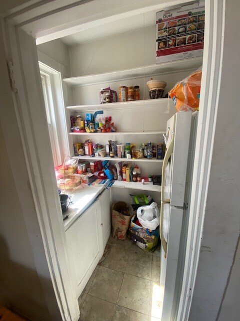 12 Royce Rd