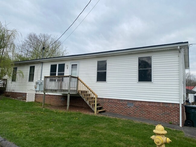 115 Second St in Bristol, VA - Building Photo - Building Photo