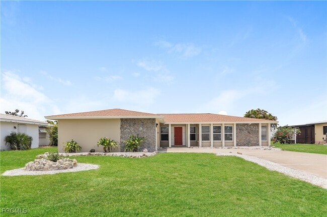 property at 64 Golfview Rd