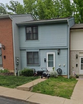 11 Dubois Ct in Washington, MO - Building Photo