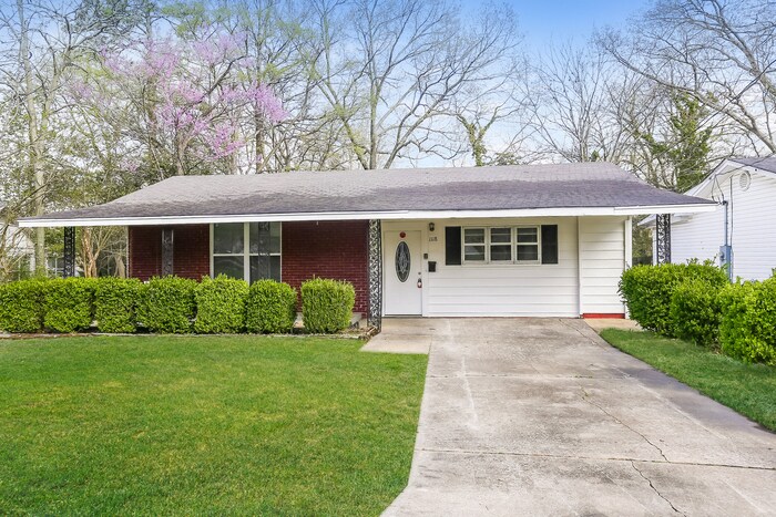 1118 Sunset in Benton, AR - Building Photo