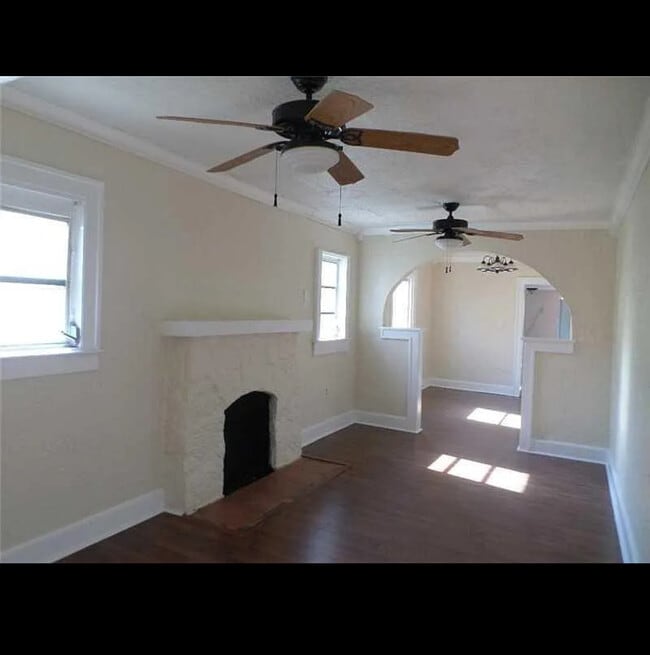 property at 423 N L St