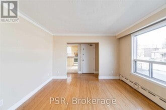 35 Twenty Fourth St in Toronto, ON - Building Photo - Building Photo